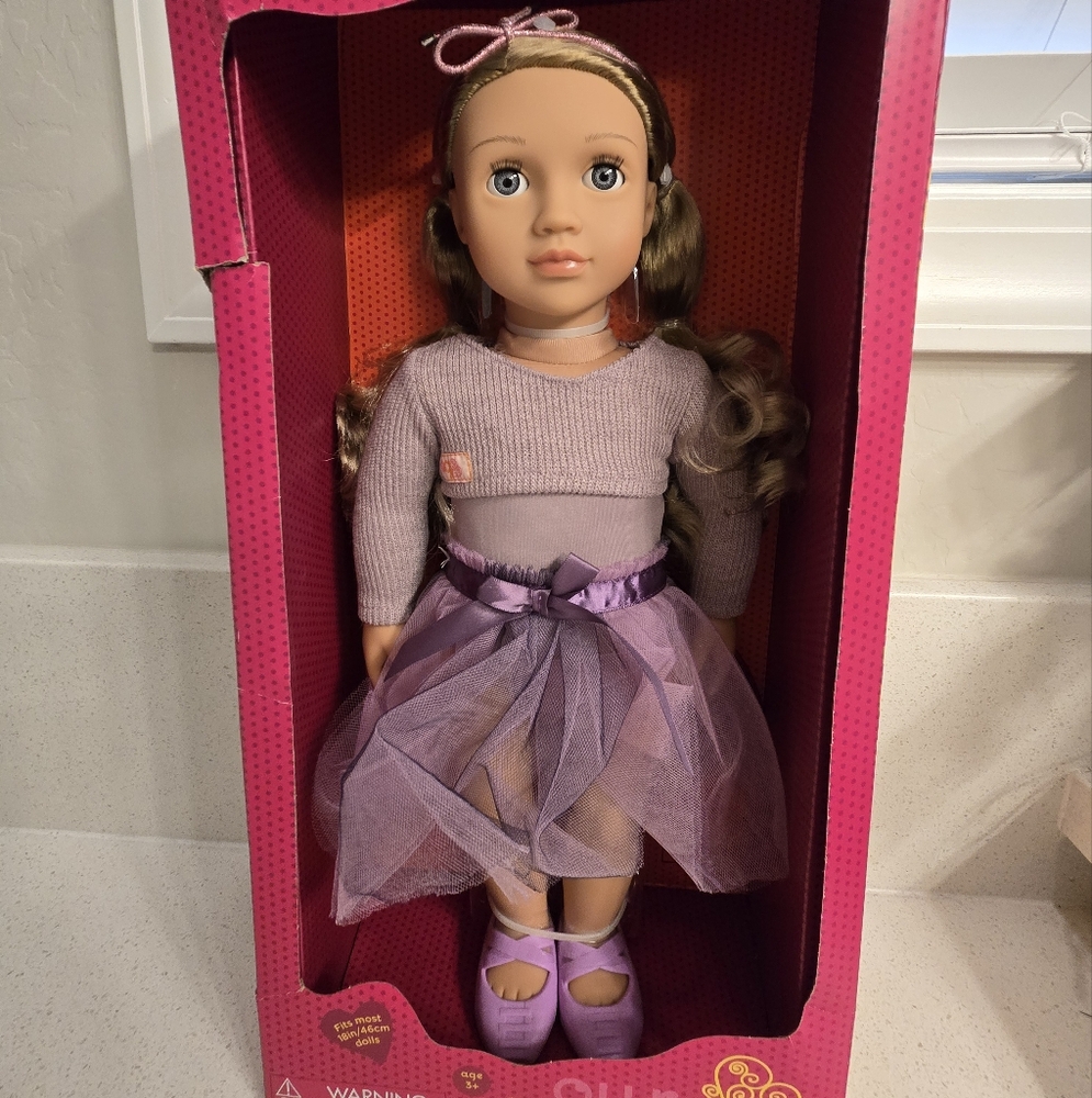 Purple and Tan Dolls with Fashion Accessories